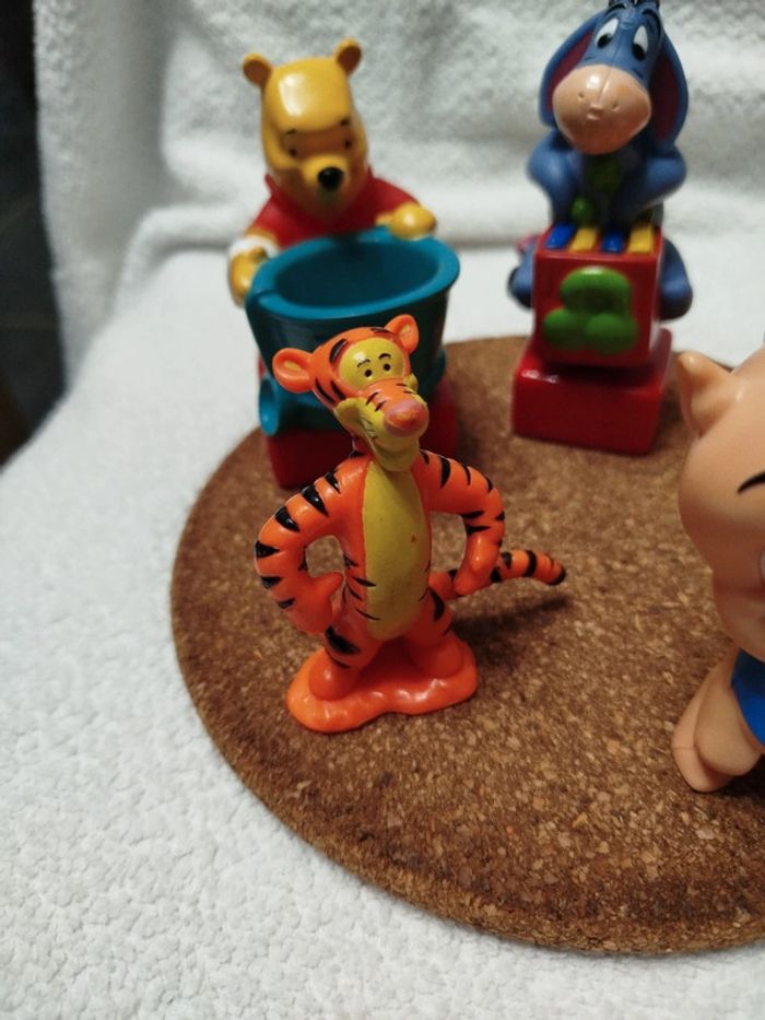 Lot de figurines Winnie l'ourson - photo numéro 2