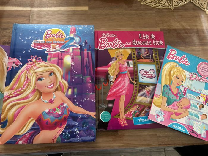 5 livres Barbie + un offert - photo numéro 3