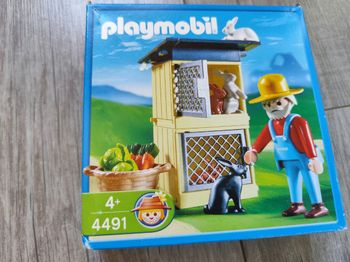 Fermier lapins et clapier playmobil