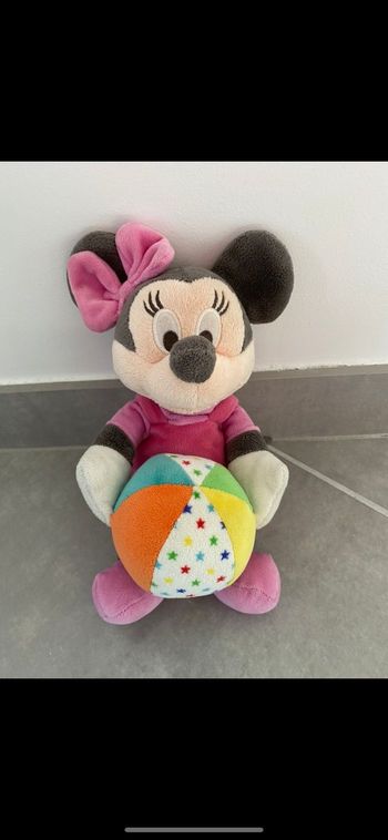 Peluche musicale Minnie Disney