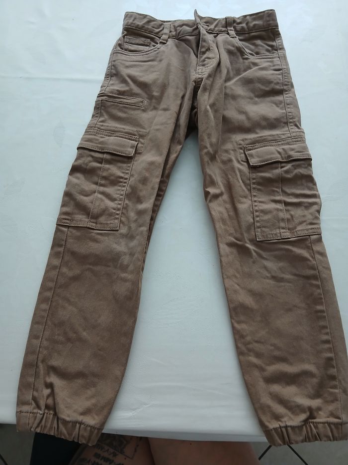 Pantalon cargo