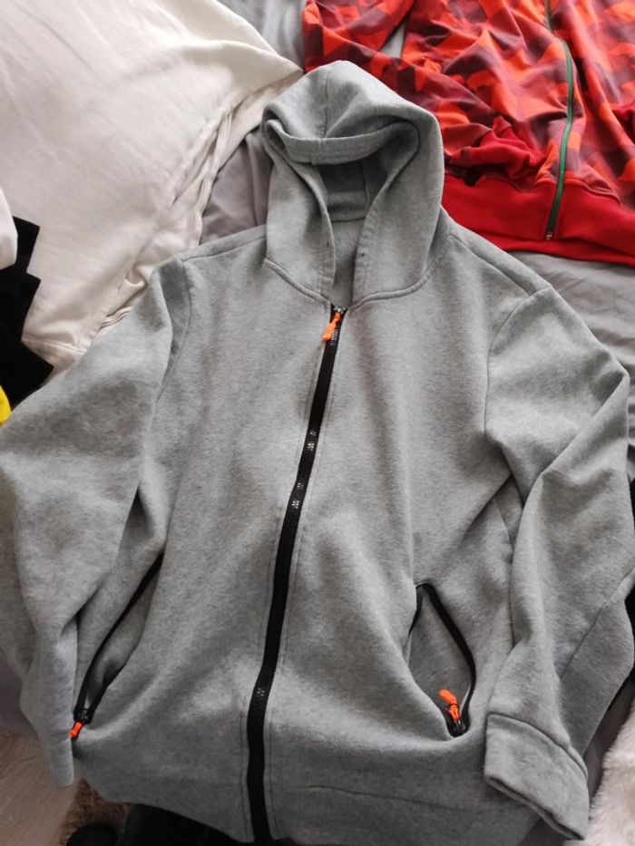 Lot vêtements - photo numéro 4