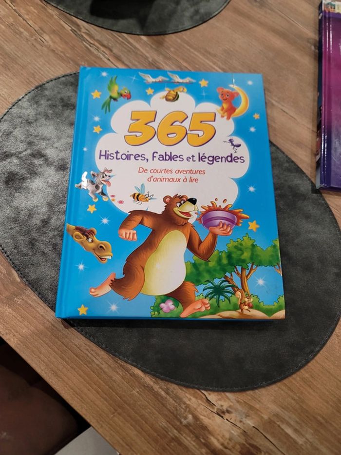 365 histoires fables et légendes