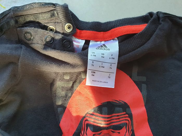 2 t shirt manche courte disney adidas taille 6-9 mois 75 cm - photo numéro 3