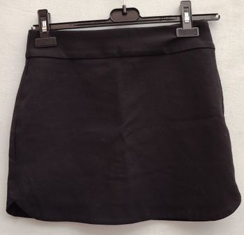 Jupe noire courte Zara – Taille XS – Coupe droite classique
