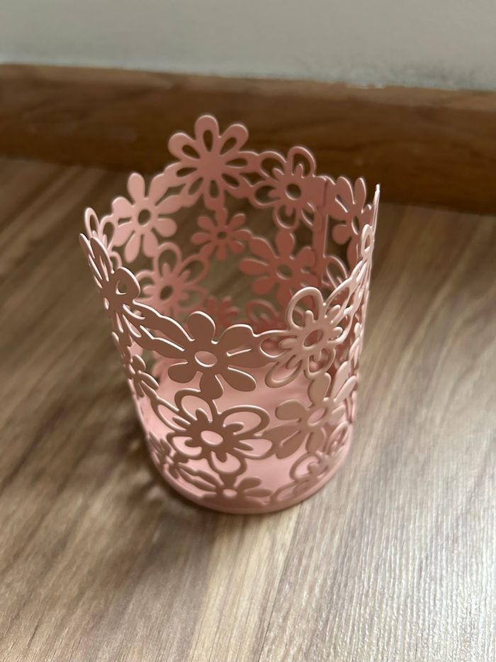 Pot de rangement à crayons fleuris rose - photo numéro 2