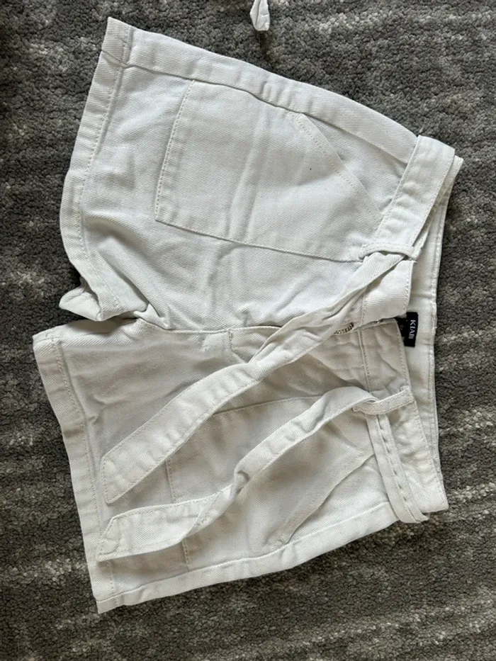 Lot de vêtements taille 9 ans - photo numéro 7