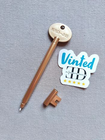 Stylo gel en forme de clé