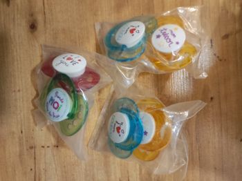 Lot de 3 paquets de tétines Luc et Léa neufs scellés