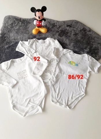 Lots bodies bébé