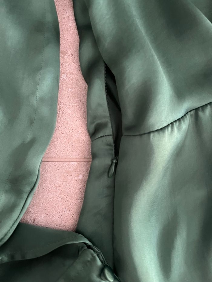 Robe satinée à manches longues Zara - photo numéro 6