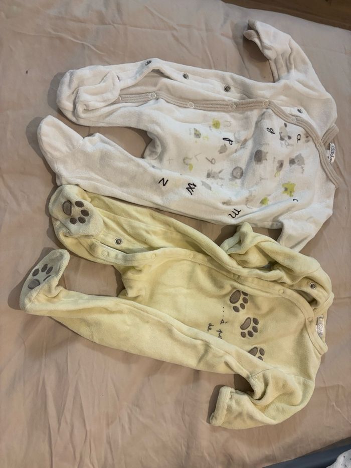 Lot de pyjamas 3 mois garcon - photo numéro 2