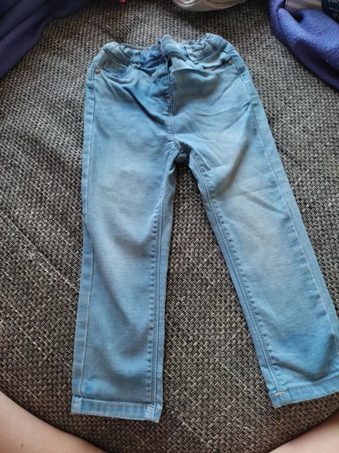 Jeans 36 mois (98 cm)