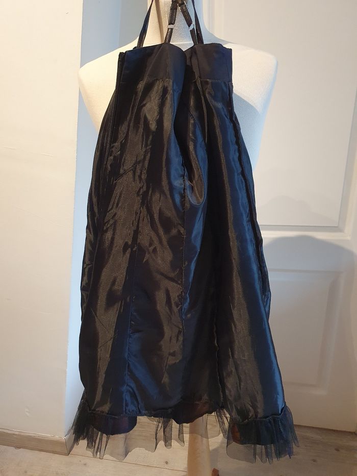 Robe pour les fêtes de fin d'année. - photo numéro 6