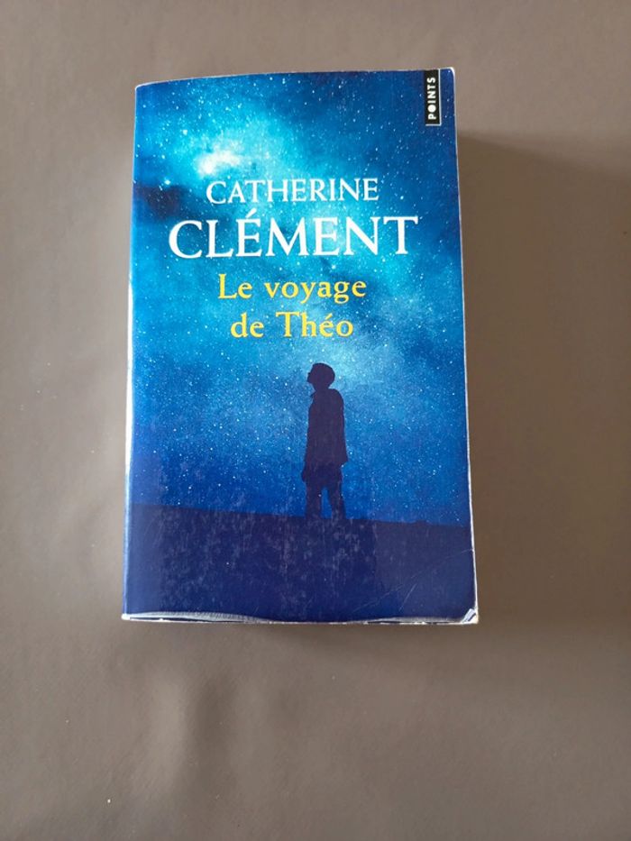 Livre Le voyage de Théo