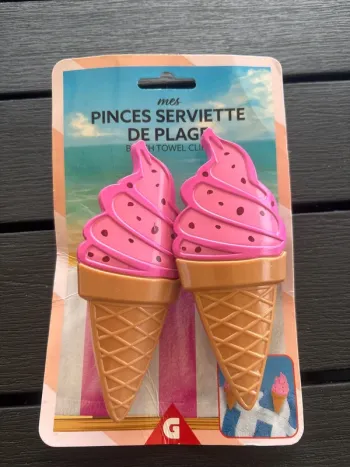 Pince serviette de plage