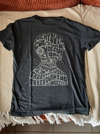 Tee shirt volcom gris