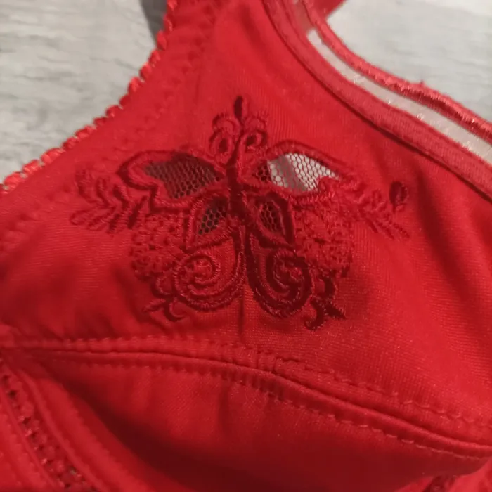 Soutien gorge 90 B - photo numéro 3