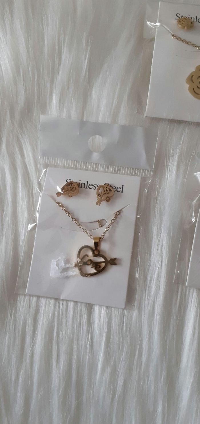 Parure  en acier inoxydable - photo numéro 3