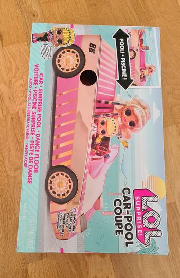 Voiture poupée lol surprise