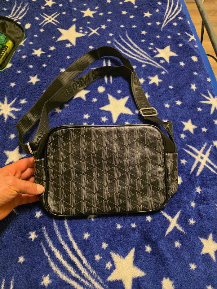 Sac à bandoulière Lacoste - photo numéro 4