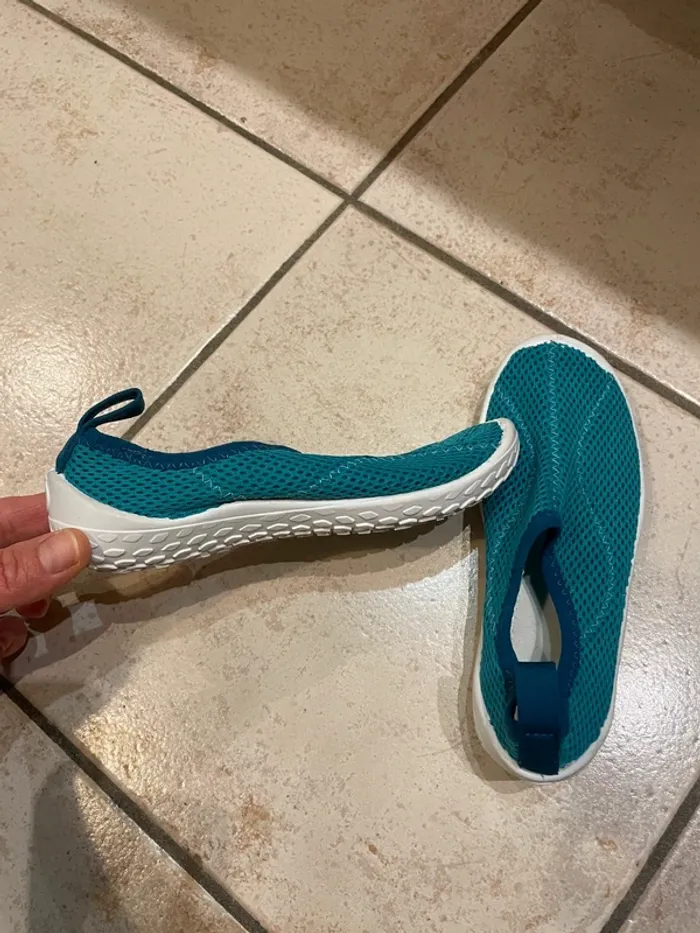 Chaussures aquatiques 28-29 turquoises - photo numéro 4