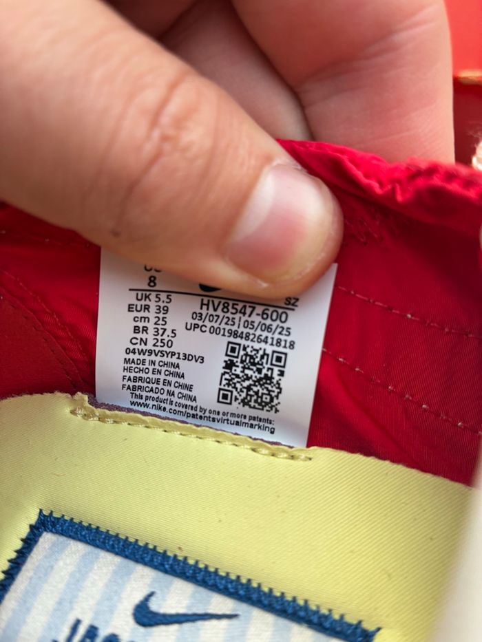 Nike Moon Shoe SP x Jacquemus Red - Taille 39 - Neuve - photo numéro 5