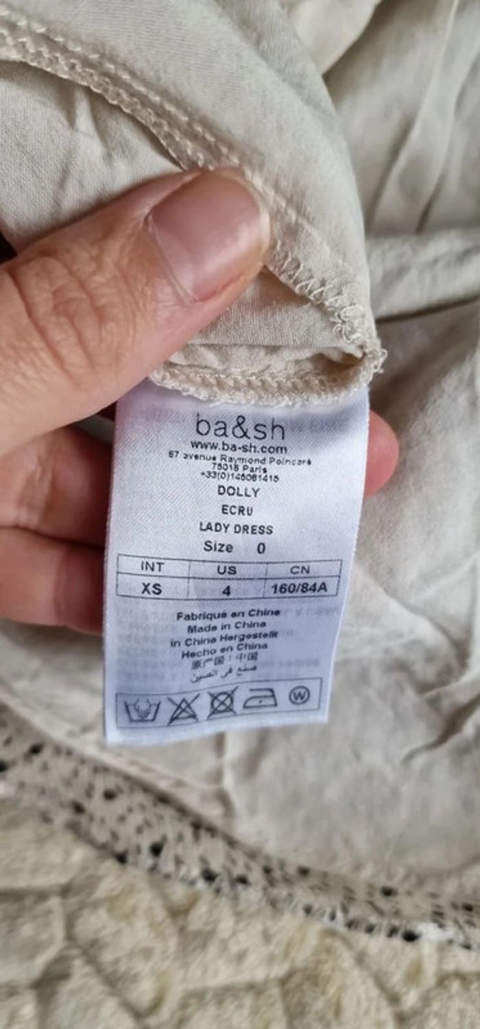 Robe en soie courte et manches longues Ba&sh modèle Dolly gris clair taille XS ou 34 - photo numéro 9