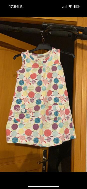 Robe 4 ans
