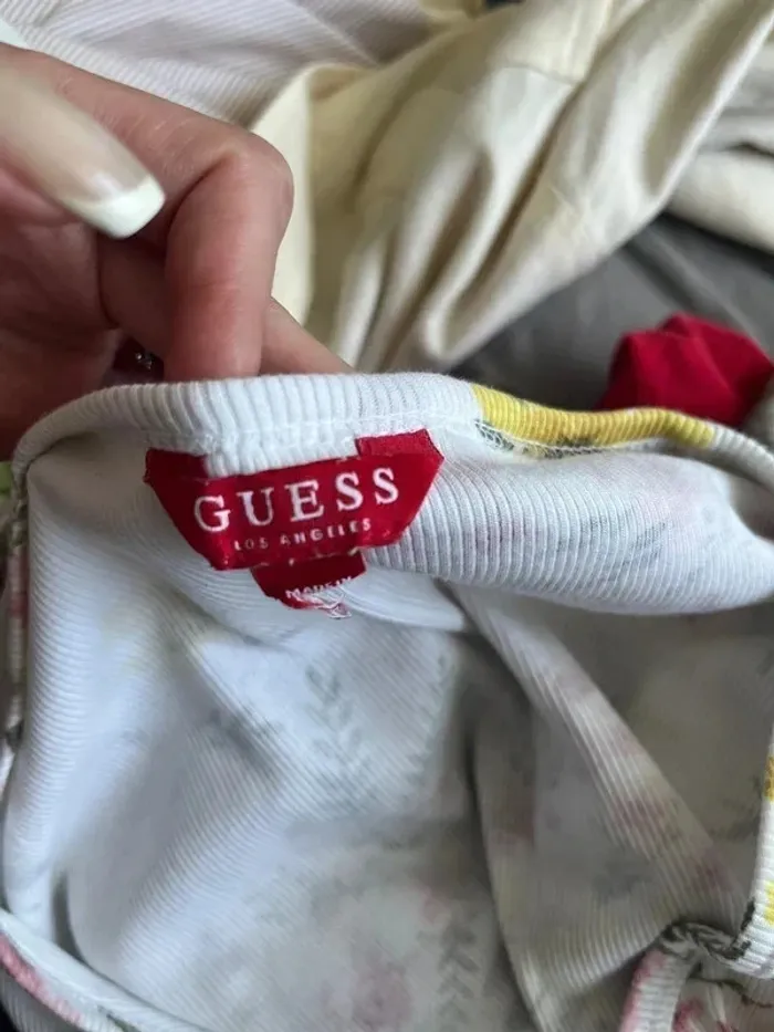 T shirt femme avec col rond guess - photo numéro 3