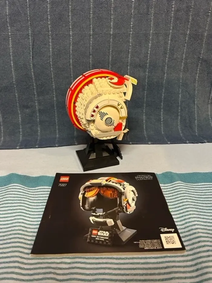 Casque Lego Star Wars Luke Skywalker (Red Five) 75327 - photo numéro 2