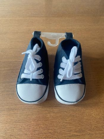 Chaussures bébé bleu marine