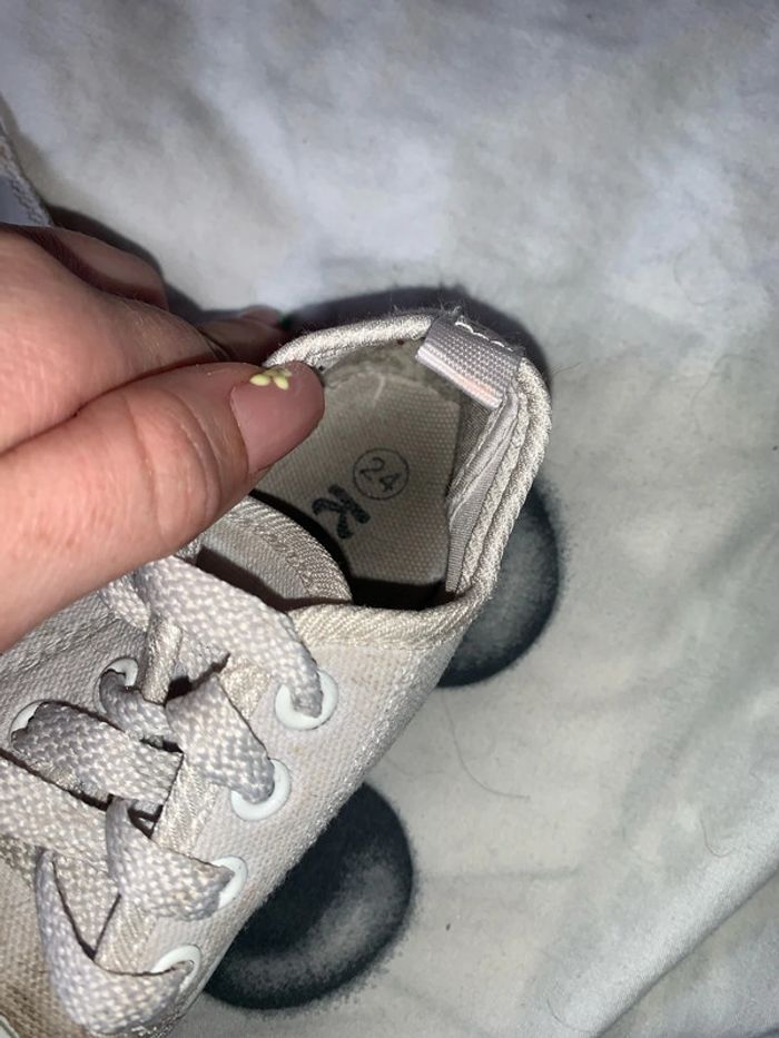 Donne chaussure - photo numéro 4