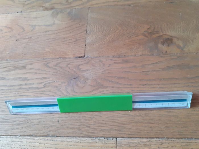 Neuve une Règle de réduction à l'échelle nestler 2 - photo numéro 3