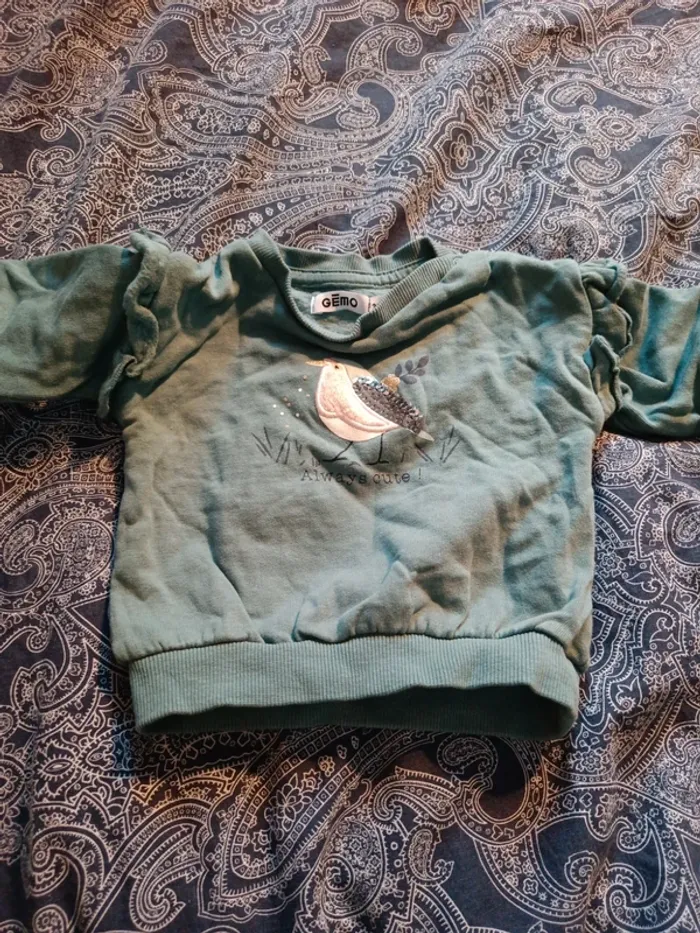 Pull vert turquoise gémo 3 mois