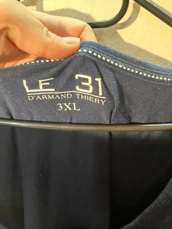 Débardeur Marine - Armand Thiery - Taille 3 XL - Parfait État. - photo numéro 3