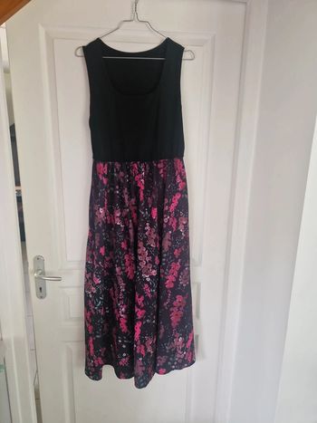 Robe taille 44 XL