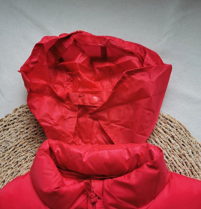 Doudoune 🧒 sans manche, légère, capuche, rouge, dpam, 4 ans - photo numéro 7