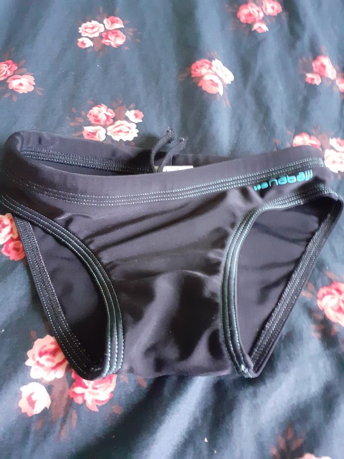 Maillot de bain taille 6 ans garcon