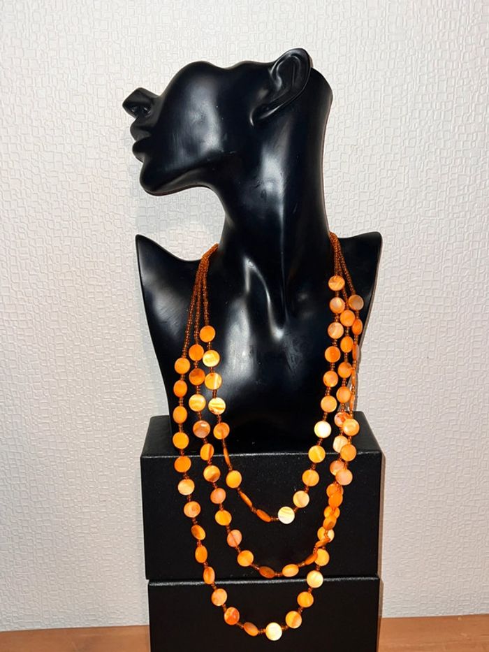 Collier orange