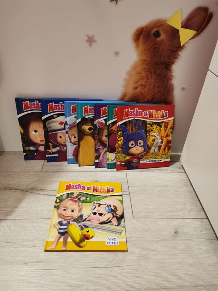 Livre Masha et Michka " Vive l'été "
