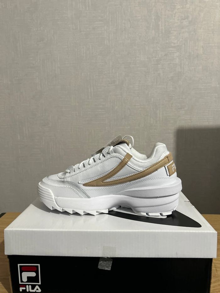 Baskets compensées Fila Disruptor exp 38.5 size 5 - photo numéro 2