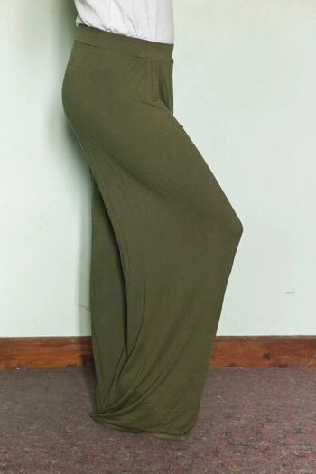 Pantalon fluide et large vert olive - Boohoo
