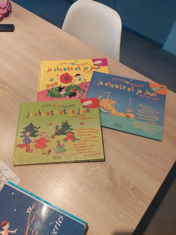 Livre contines eveil à la musique