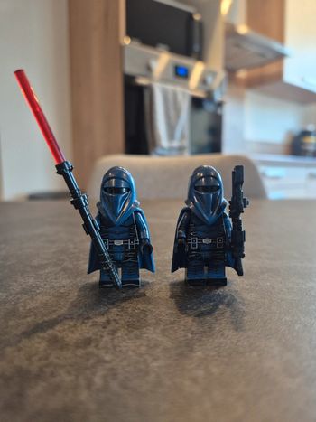 Figurines type lego custom 2 gardes du Sénat star wars