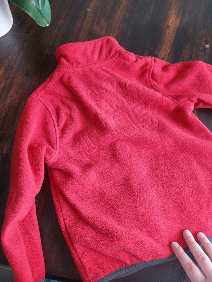 Polaire rouge - photo numéro 5