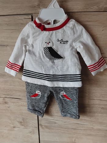 Ensemble fille 1 mois