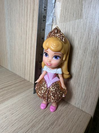 Poupée jakks Pacific aurore
