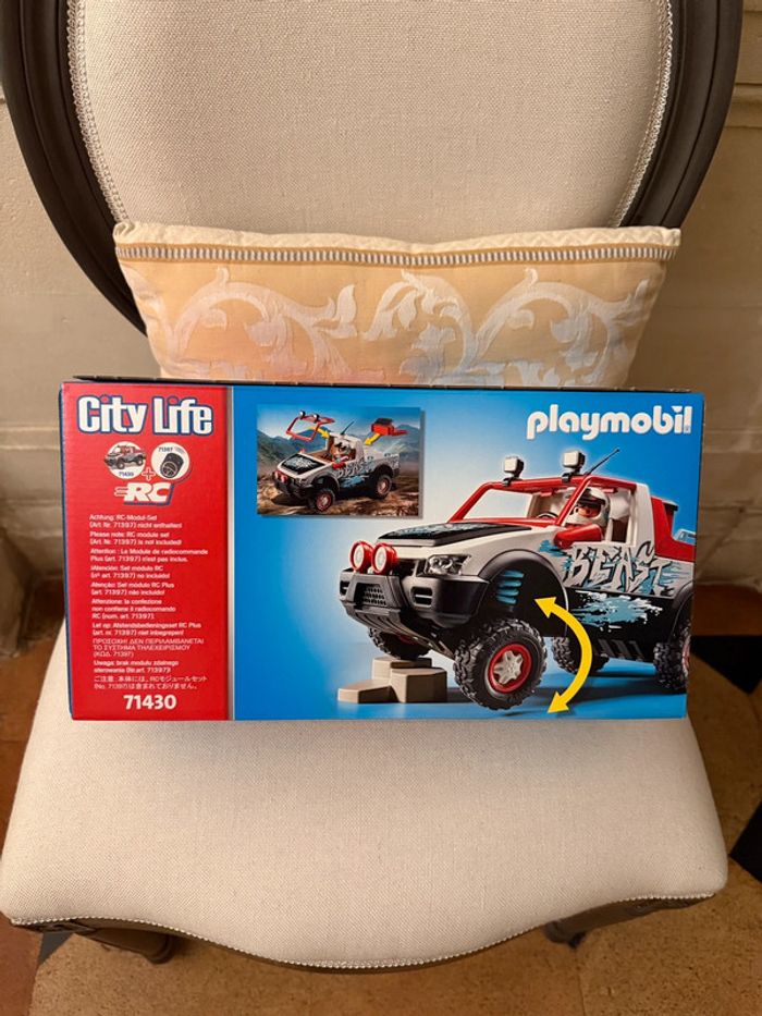 NEUF Playmobil City Life Voiture de Rallye, Pick-up Tout-Terrain 71430 4x4 - photo numéro 2