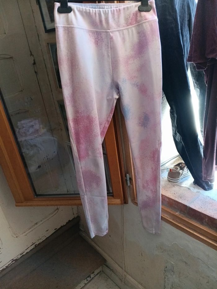 Legging de sport pas de vinted go lefties 13 14ans défaut fil